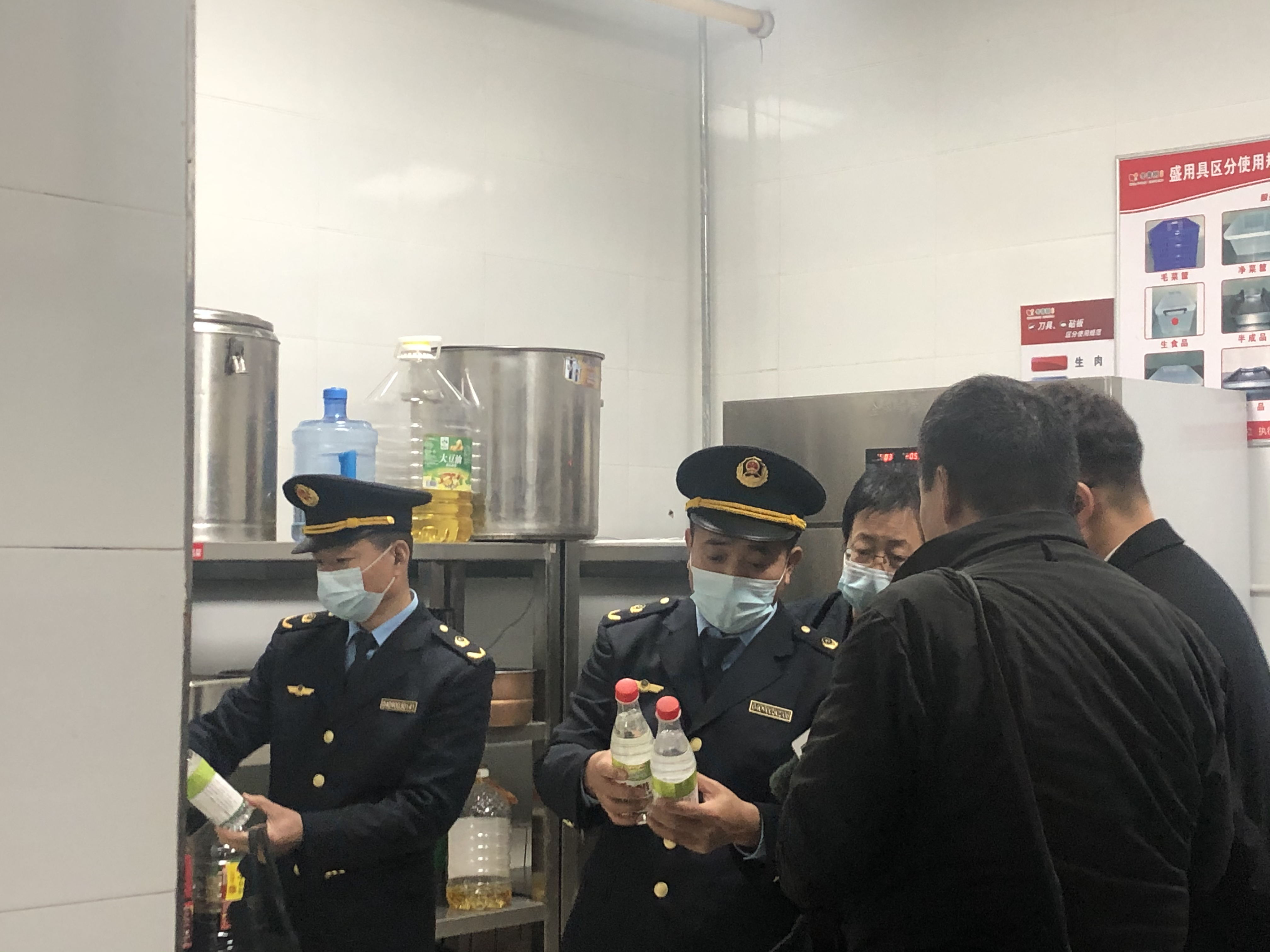 忻州市市场监管局多形式开展食品安全进校园活动